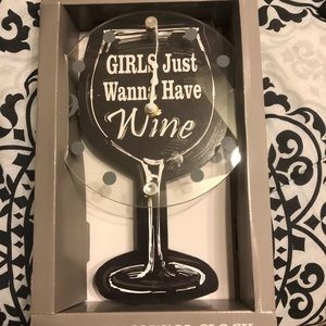 NWT Wine Glass Wall Clock